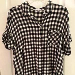Jane & Delancey black and white check Button Down Camp Shirt - L